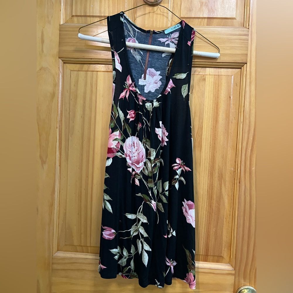 (NWT) P.S. Kate vintage whimsy floral tank size small